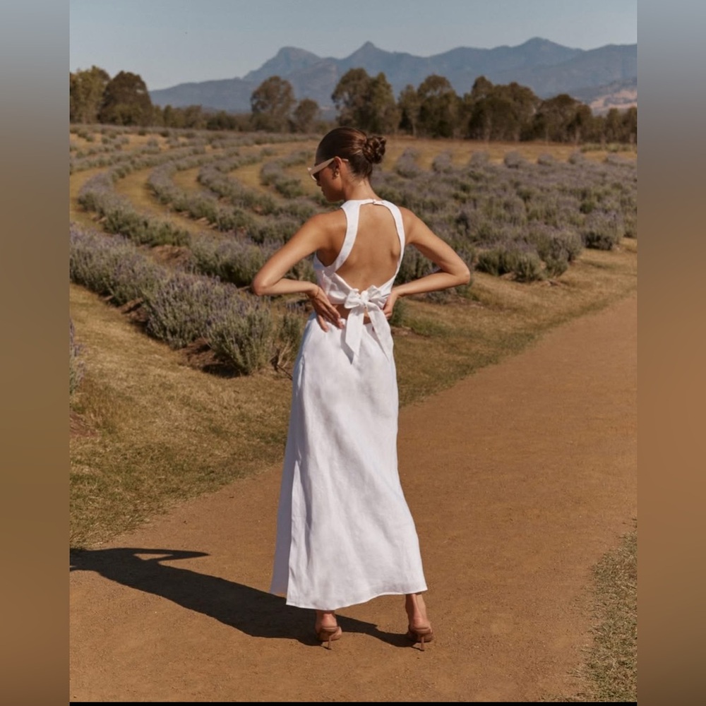 Dissh Andrea White 100% Linen Midi Dress Size 8 Open Tie Back Slit